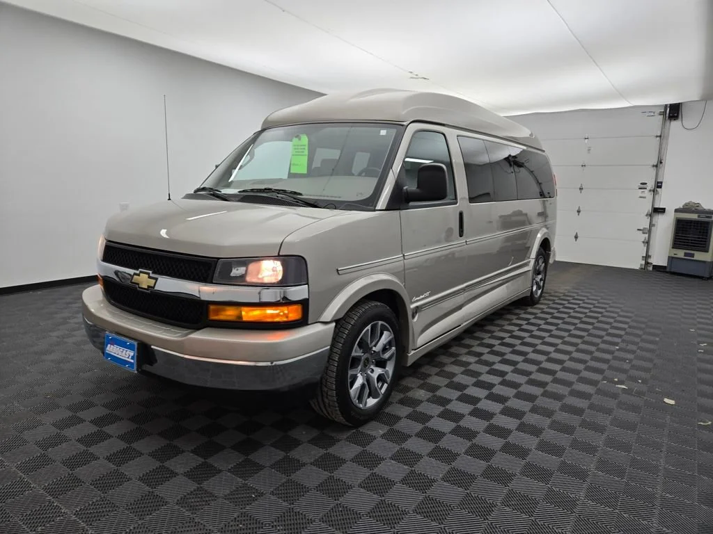 2023 Chevrolet Express Cargo Work Van - Photo 13