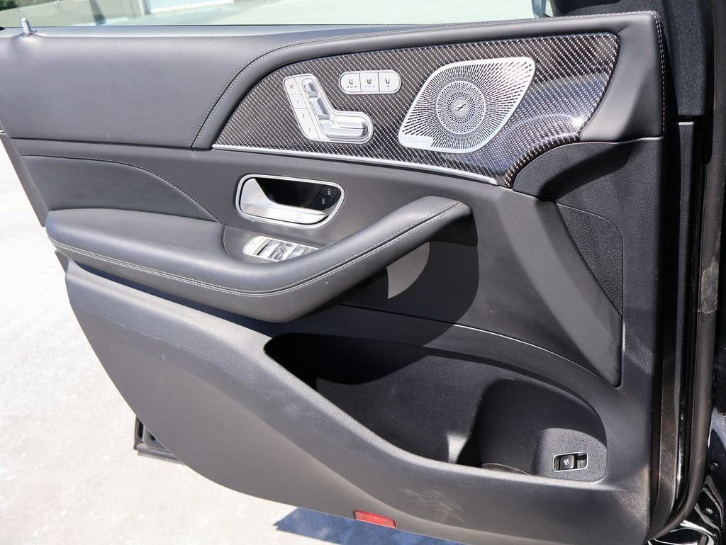Used 2022 Obsidian Black Metallic Mercedes-Benz GLS 63 AMG® image 39