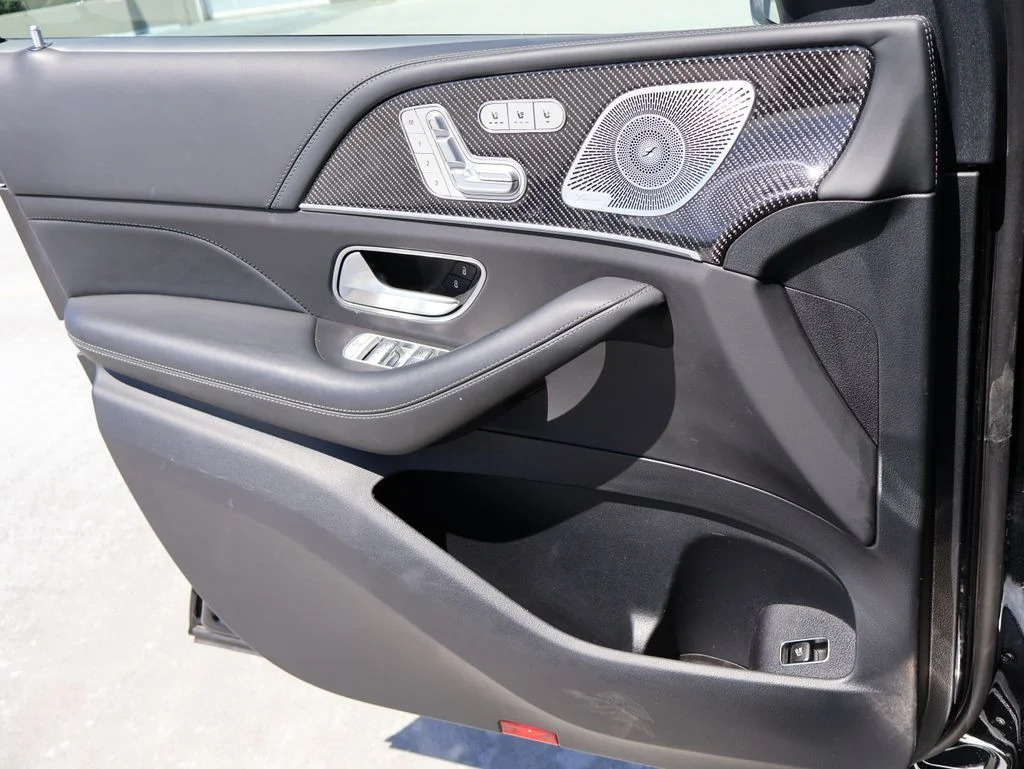 Used 2022 Obsidian Black Metallic Mercedes-Benz GLS 63 AMG® image 39