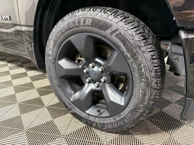 Certified 2019 RAM Ram 1500 Pickup Big Horn/Lone Star with VIN 1C6RRFFG2KN784585 for sale in Shakopee, Minnesota