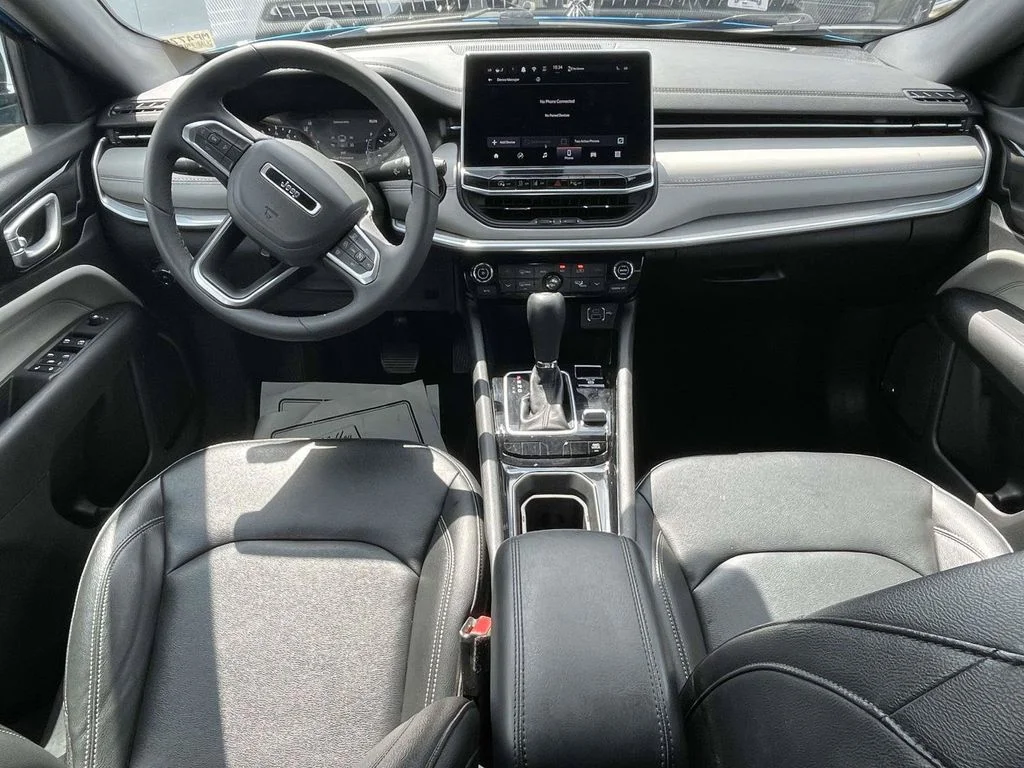 Used 2025 Blue Jeep Limited image 11
