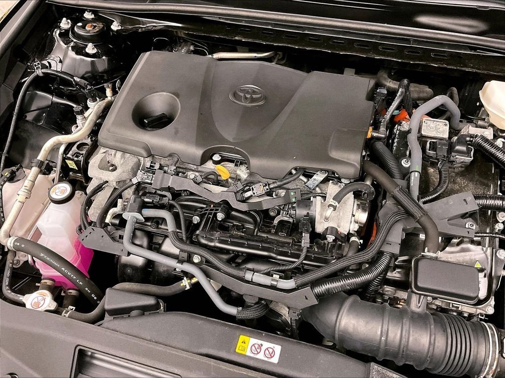 Used 2025 Black Toyota XLE image 38