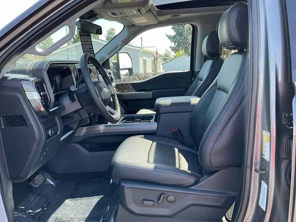 New 2026 Carbonized Gray Metallic Ford LARIAT image 17