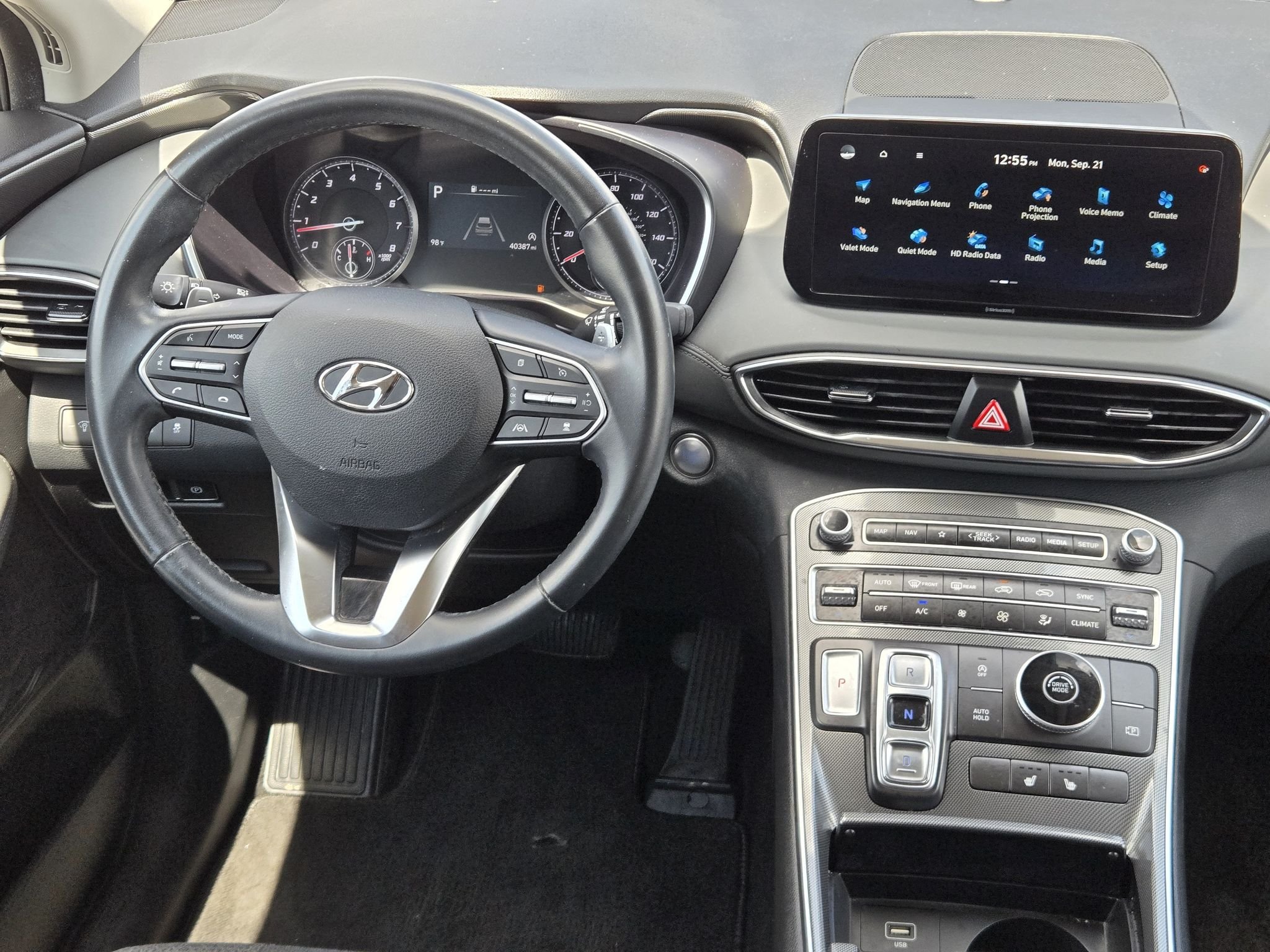 Used 2023 Shimmering Silver Hyundai SEL image 28