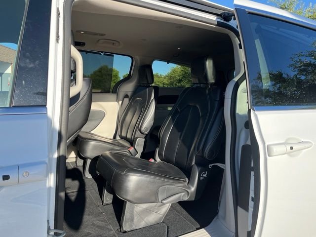 Certified Used 2023 White Chrysler Touring L image 12