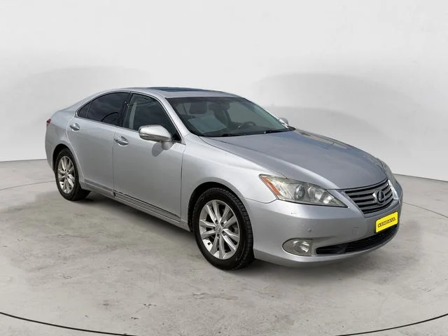 Used 2010 Gray Lexus 350 image 7