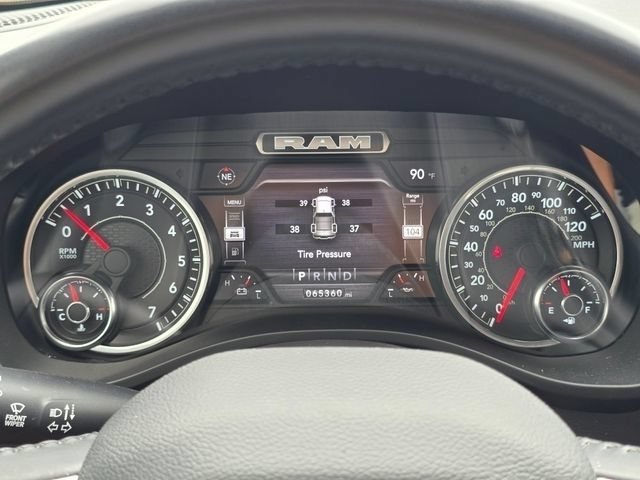 Used 2023 Diamond Black Crystal Pearlcoat Ram Laramie image 46
