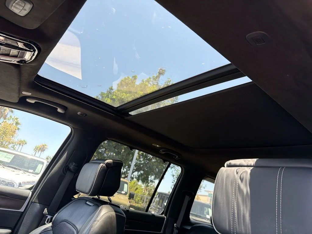 Used 2022 Black Jeep Series II image 16