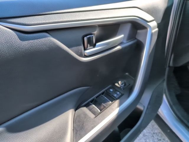 Used 2025 Silver Toyota XLE image 12