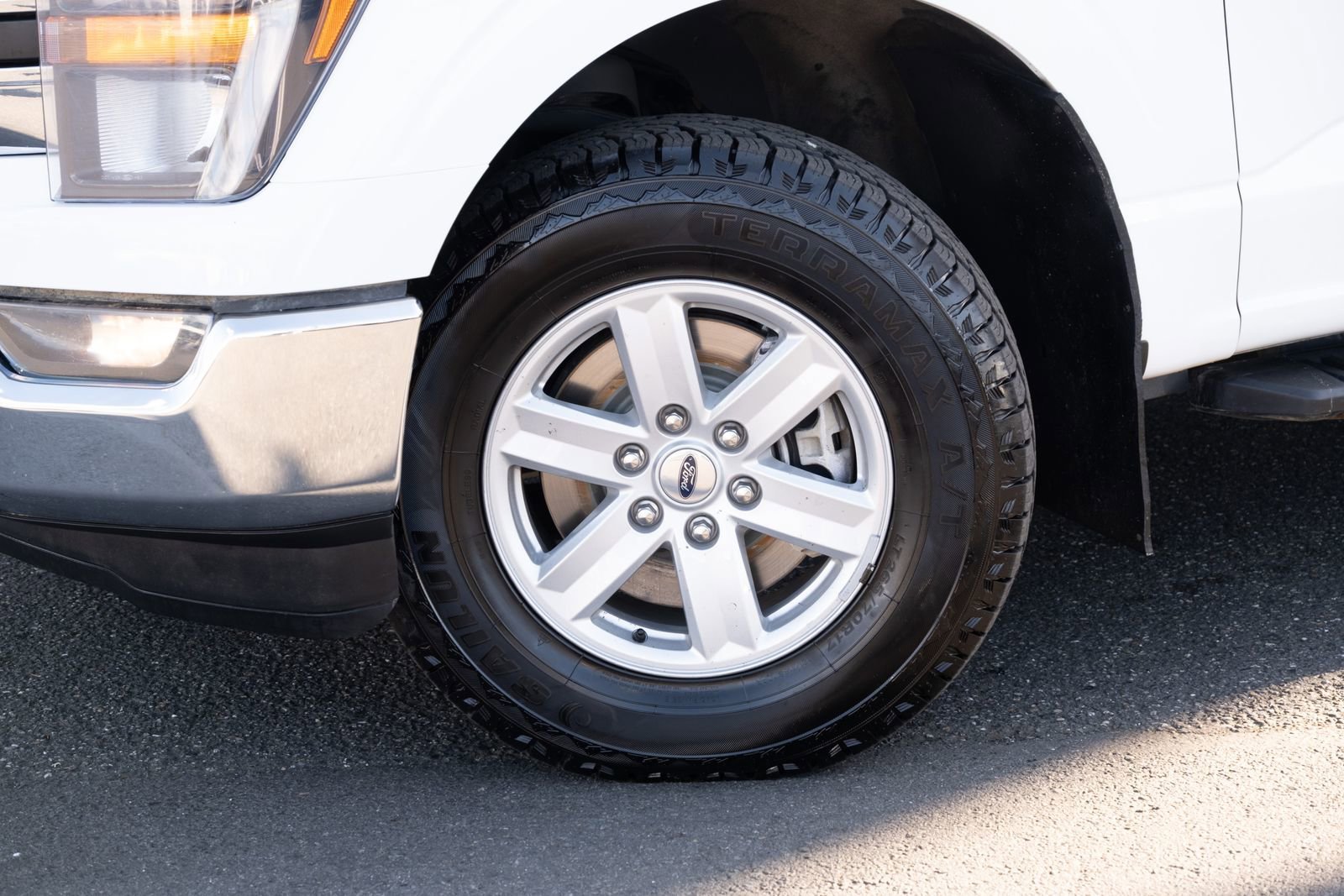 Used 2023  Ford XLT image 18