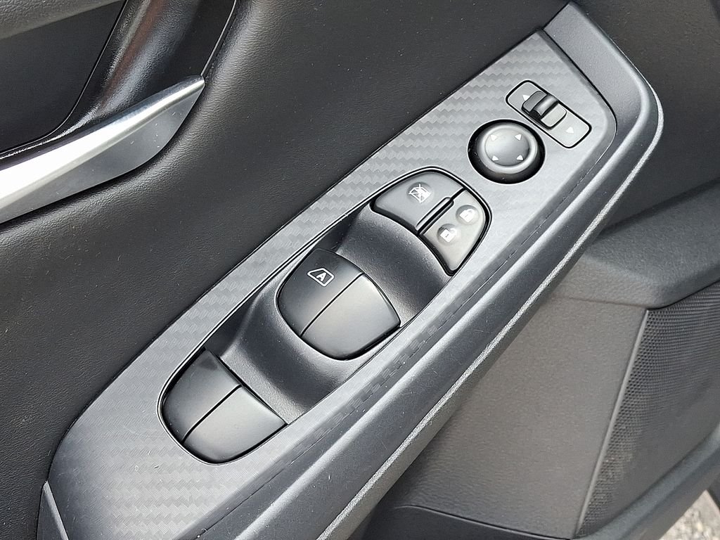 Used 2023 Gray Nissan SV image 14
