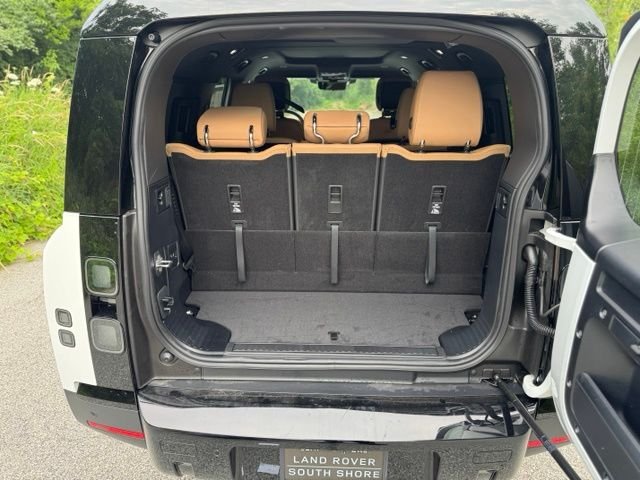 New 2026 Fuji White Land Rover S image 14