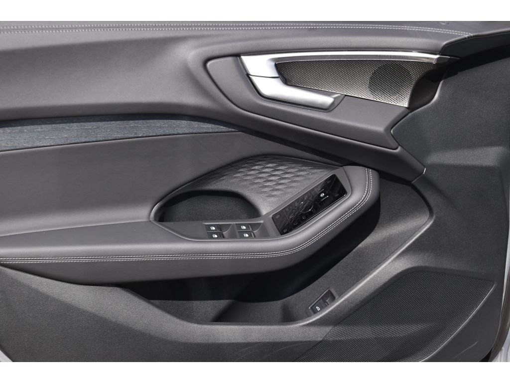 Used 2025 Florett Silver Metallic Audi Premium Plus image 24