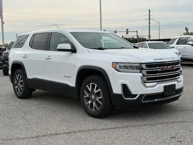 2023 GMC Acadia SLE - Photo 8