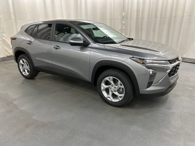 2026 Chevrolet Trax LS's photo