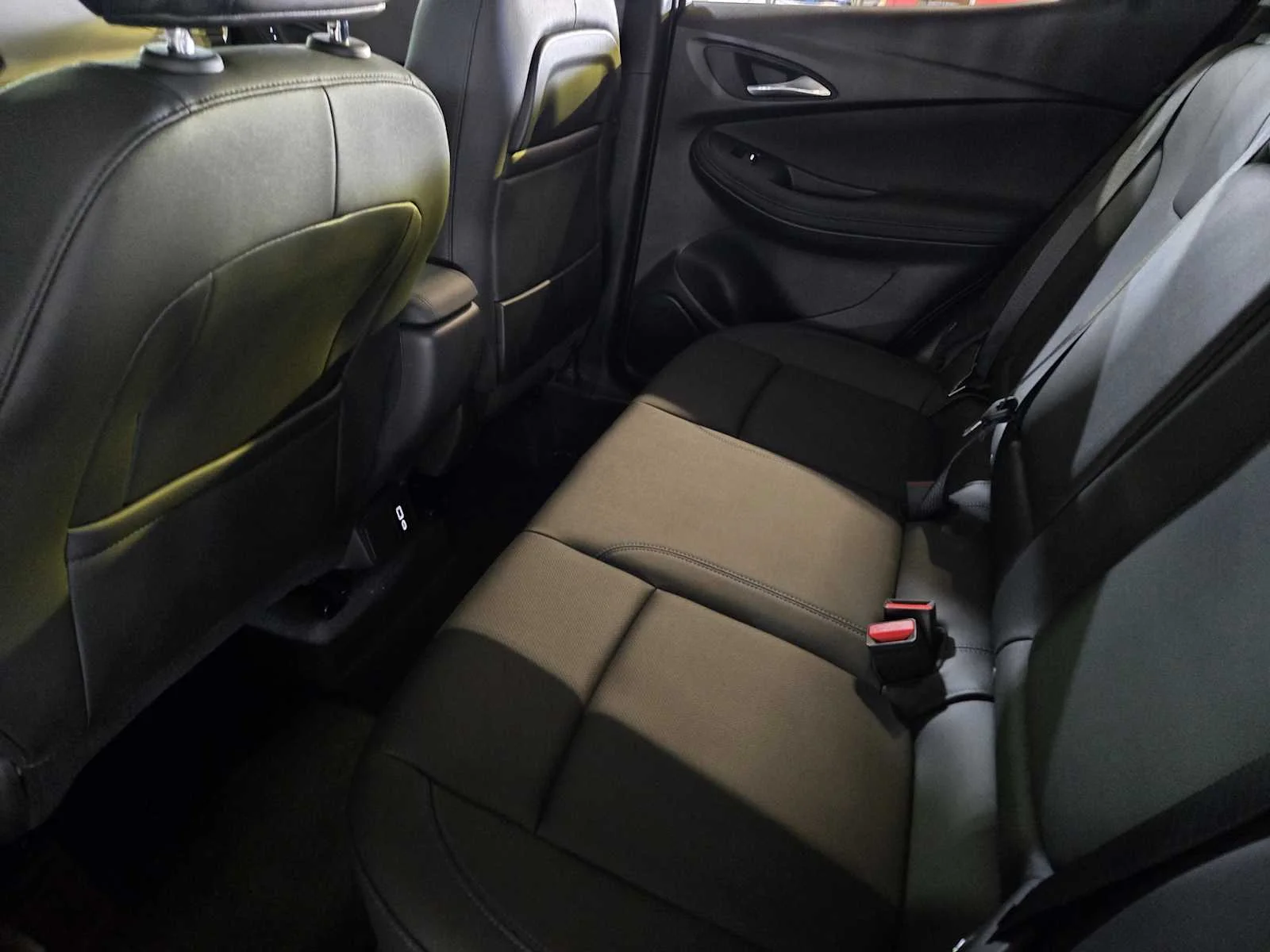 2026 Buick Encore GX Sport Touring - Photo 20