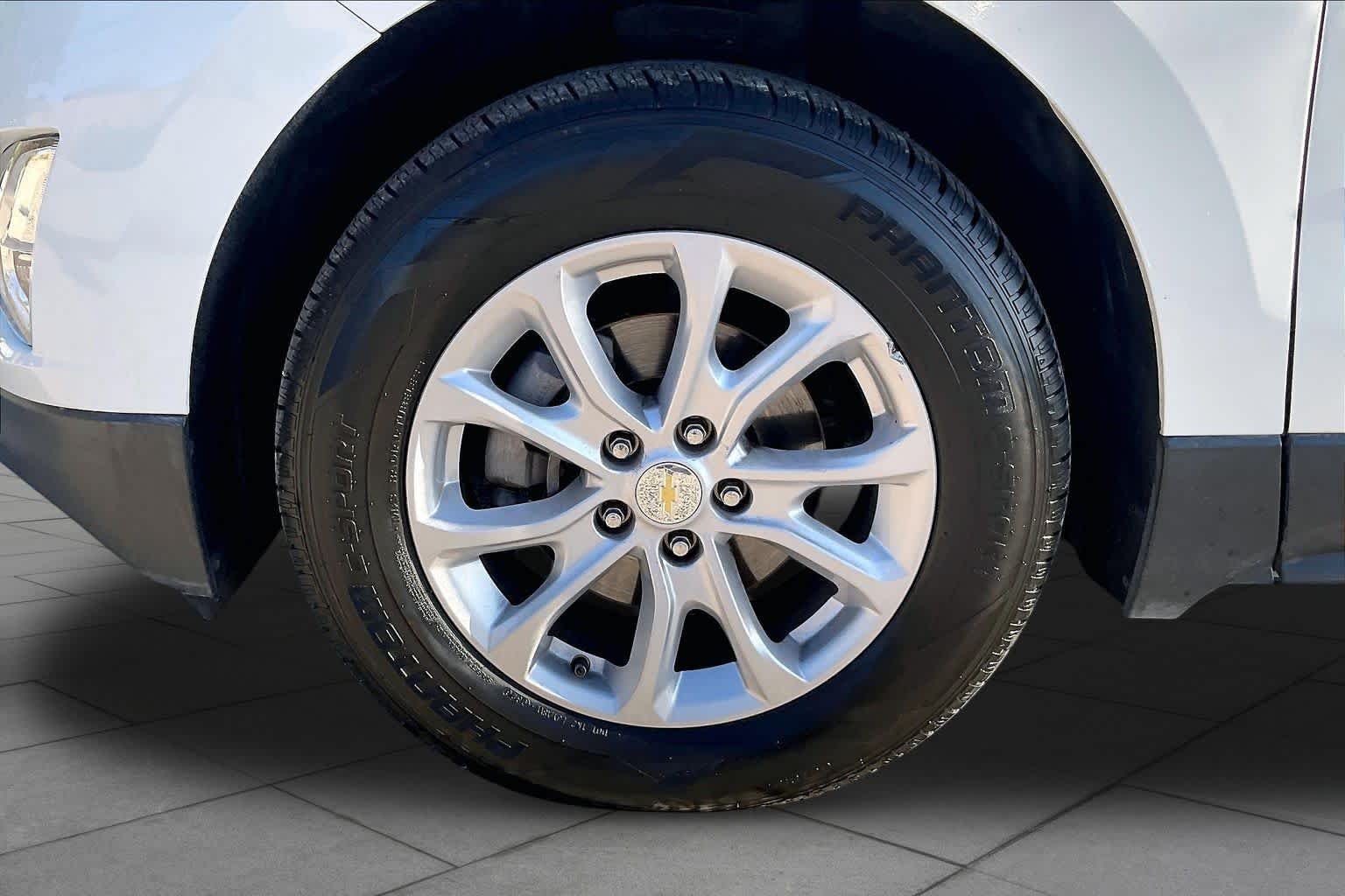 Used 2021 Summit White Chevrolet LT image 10