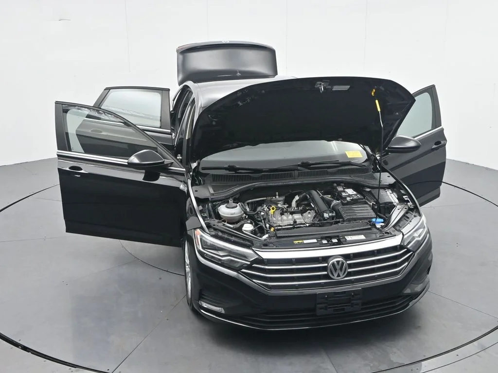 Used 2019 Black Volkswagen 1.4T S image 44