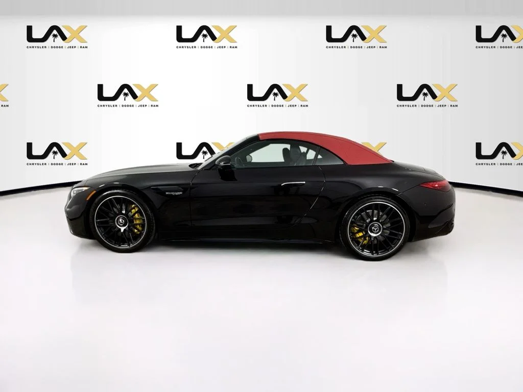 Used 2022  Mercedes-Benz SL 55 AMG® image 4