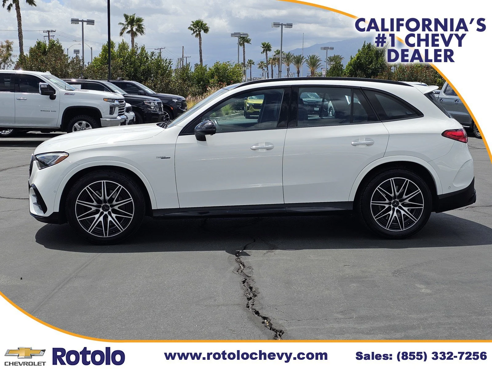 Used 2025  Mercedes-Benz AMG® GLC 43 image 4