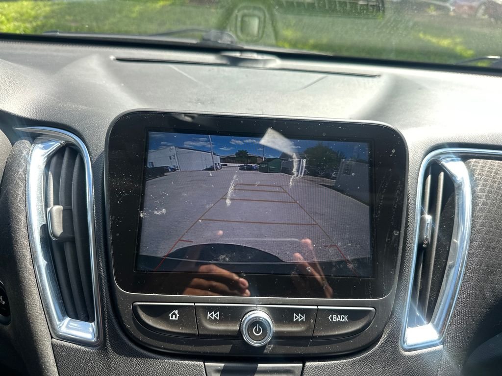 Used 2018 Black Chevrolet LT image 40