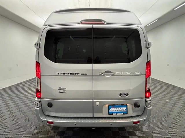 New 2026 Silver Ford Explorer Limited SE image 9