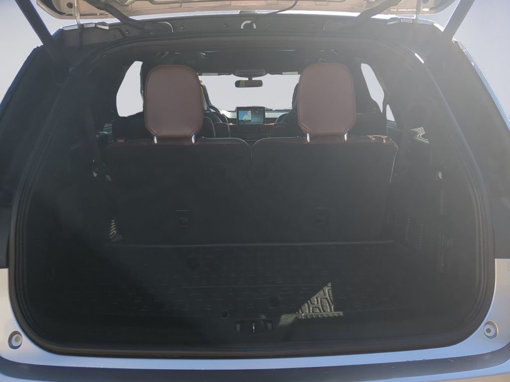 Used 2021 Radiance Lincoln Reserve image 21