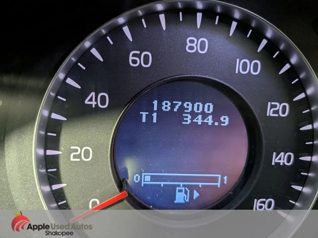 Used 2010 Gray Volvo 3.2 image 19