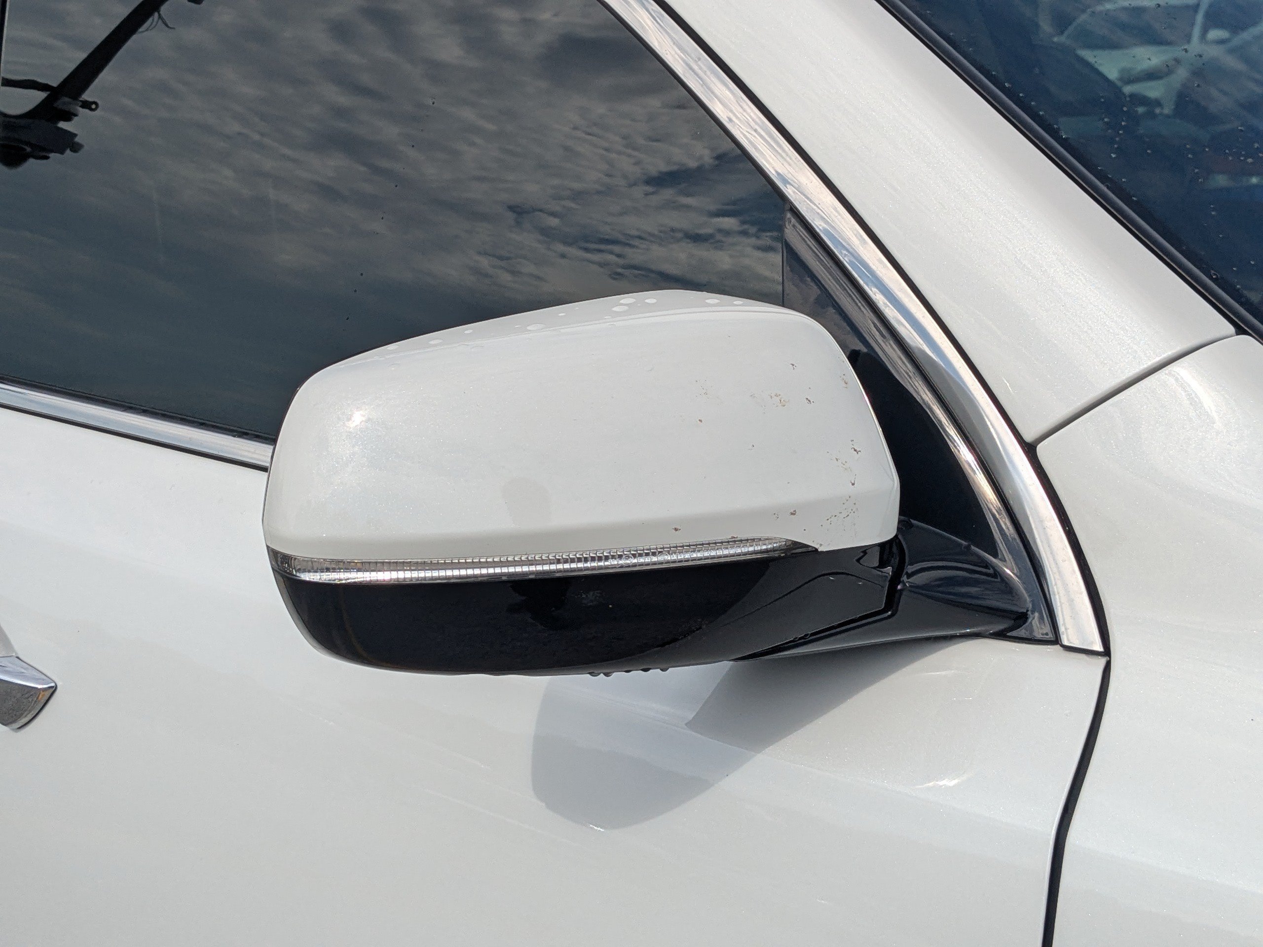 Used 2020 Platinum White Pearl Acura Advance image 32