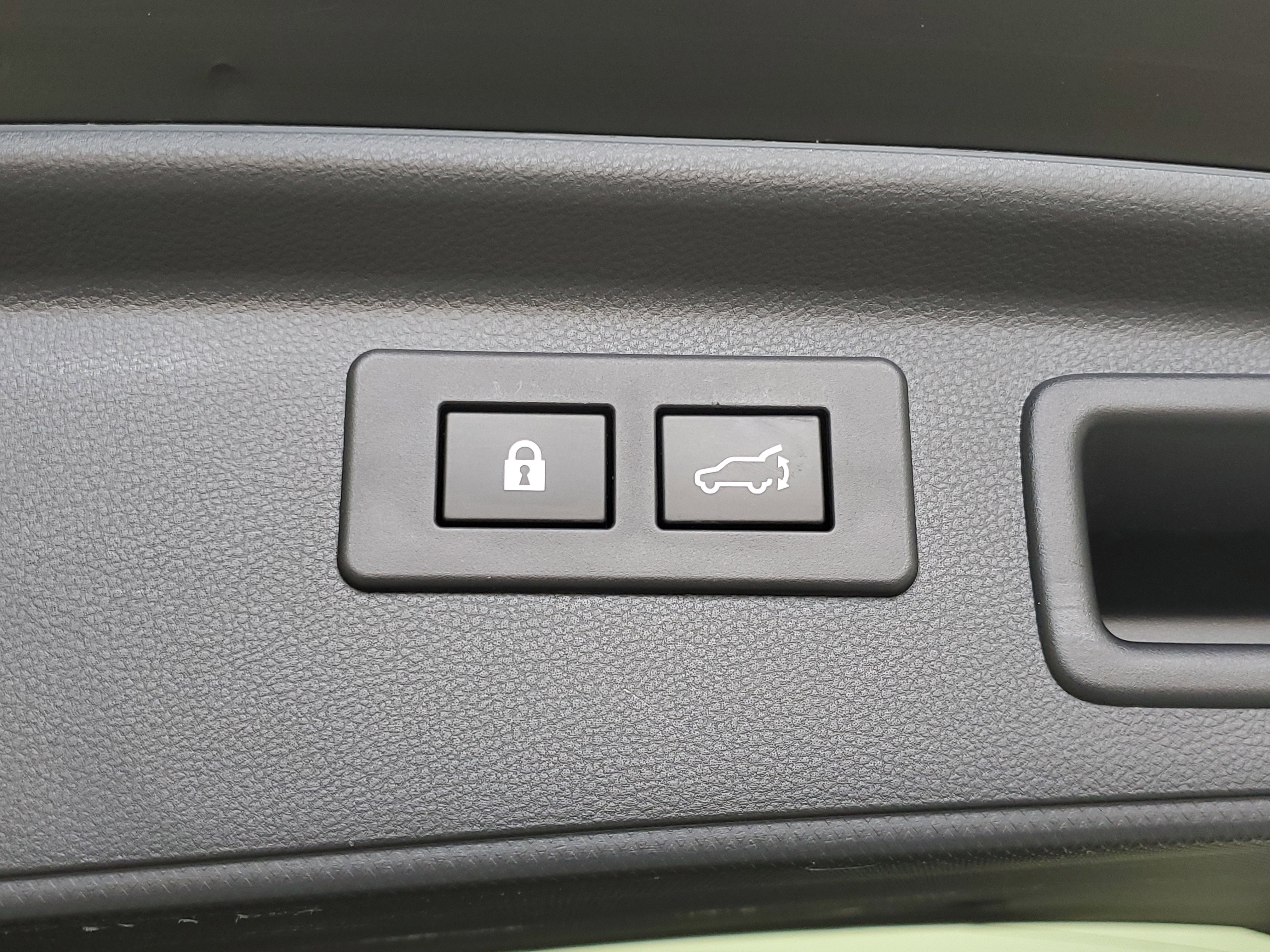 Used 2023 Crystal Black Pearl Subaru Wilderness image 12