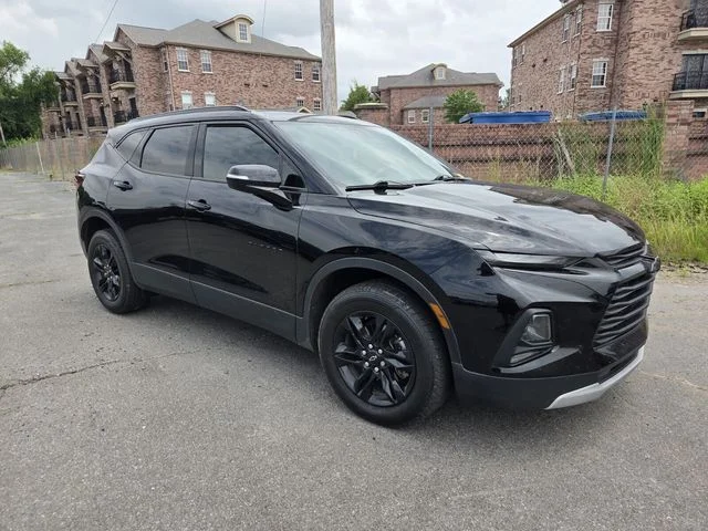 Used 2021 Black Chevrolet LT image 3