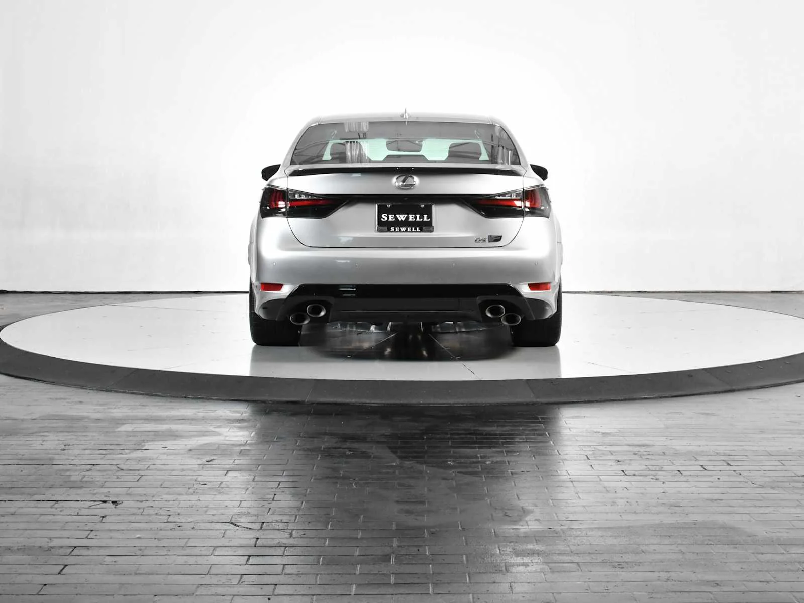 Used 2020 Liquid Platinum Lexus  image 5