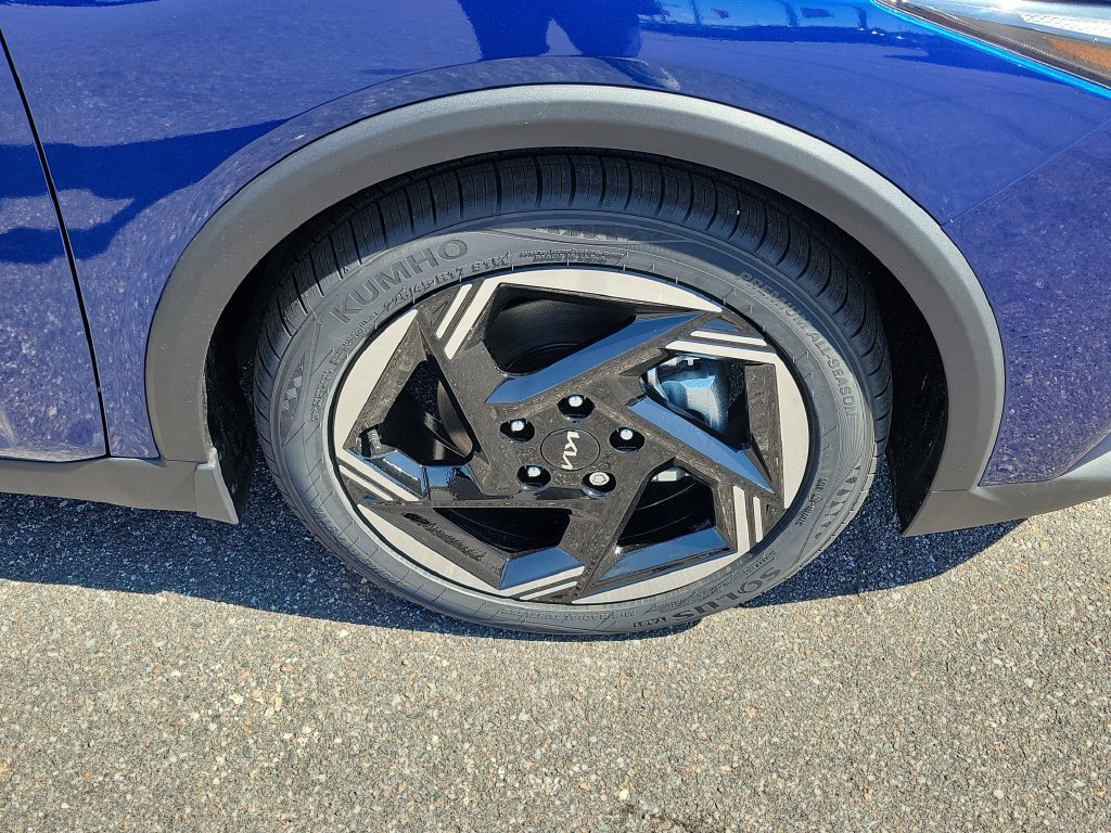 New 2026 Deep Sea Blue Kia EX image 38