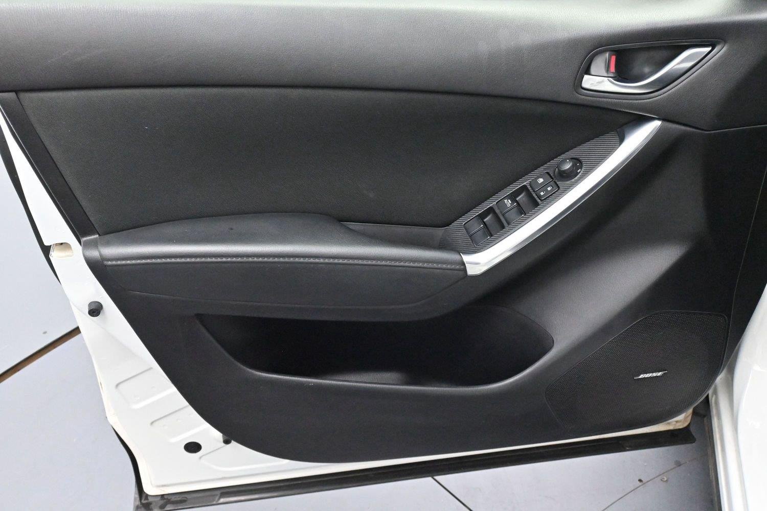 Used 2016 Crystal White Pearl Mica Mazda Touring image 10