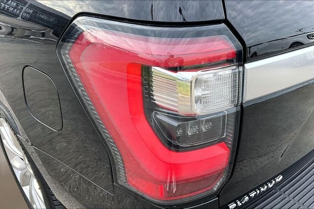 Used 2019 Black Ford Platinum image 29