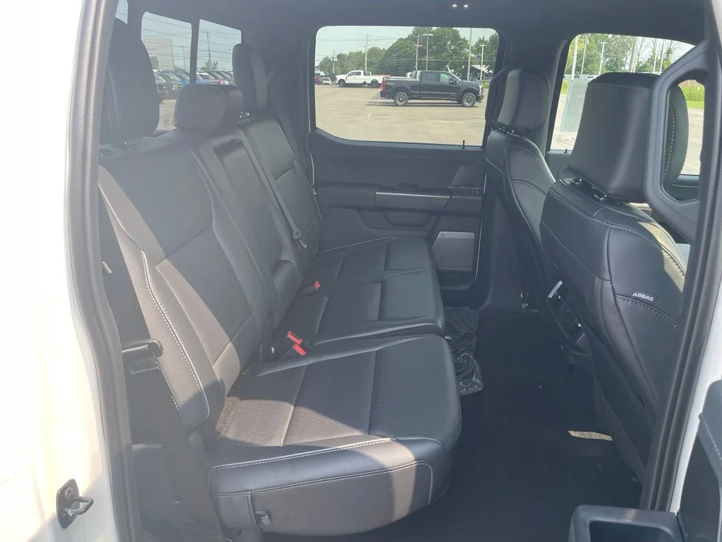 New 2026 Star White Metallic Tri-Coat Ford Lariat® image 33