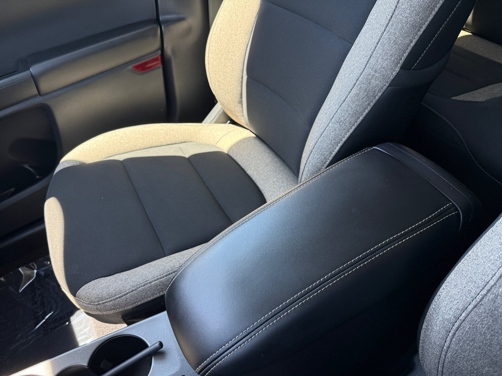 Certified Used 2025 Oxford White Ford Big Bend image 14