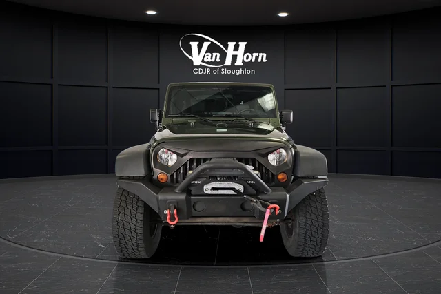 Used 2009 Green Metallic Jeep Rubicon image 2