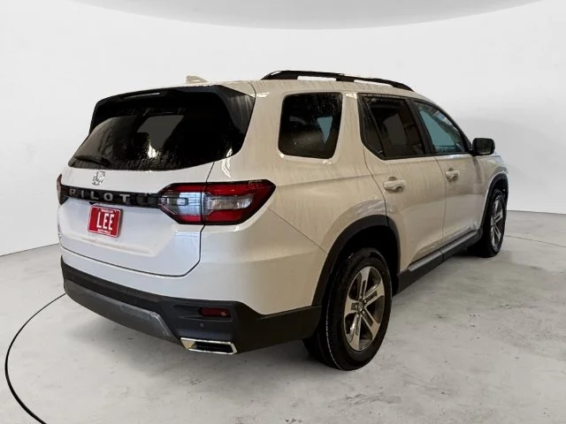 New 2026 White Honda EX-L image 5