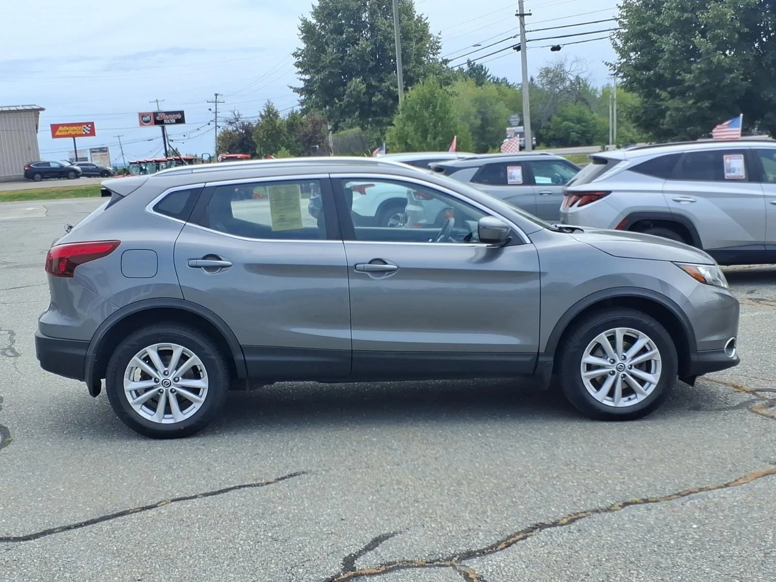 Used 2019 Gun Metallic Nissan SV image 4