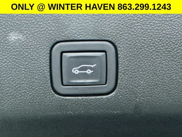 Used 2023 Beige Chevrolet High Country image 28