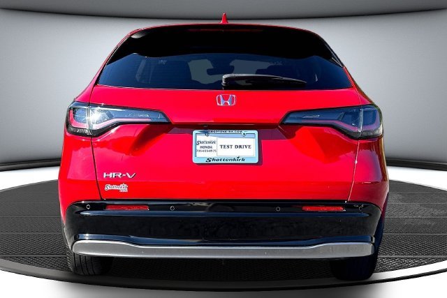 Used 2023  Honda EX-L image 6