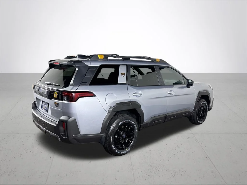 New 2026 ICE SILVER METALLIC Subaru Wilderness image 6