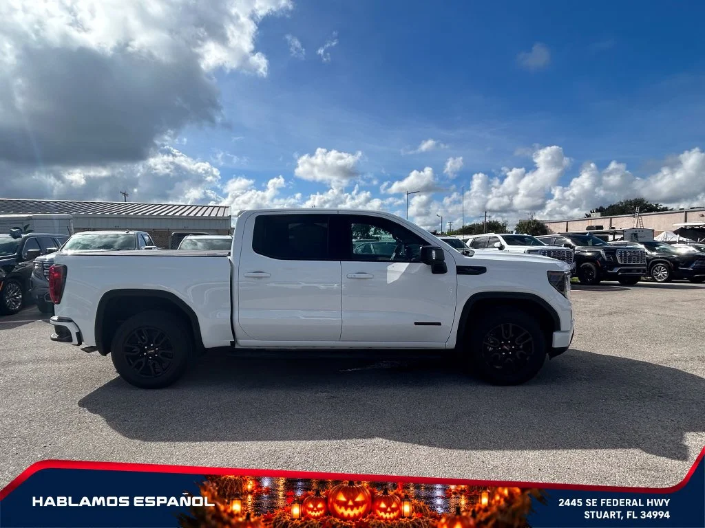 New 2026 Summit White GMC Elevation image 8