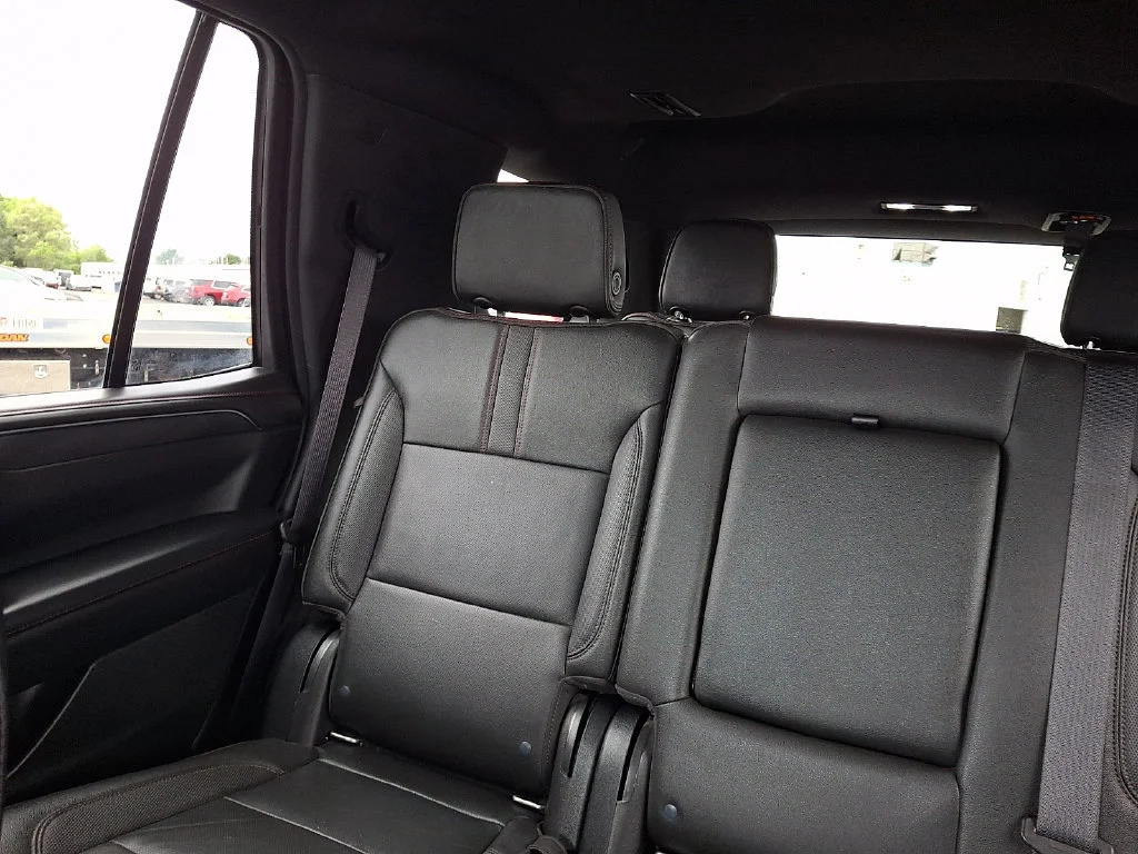 Used 2021 SATIN STEEL METALLIC Chevrolet RST image 19