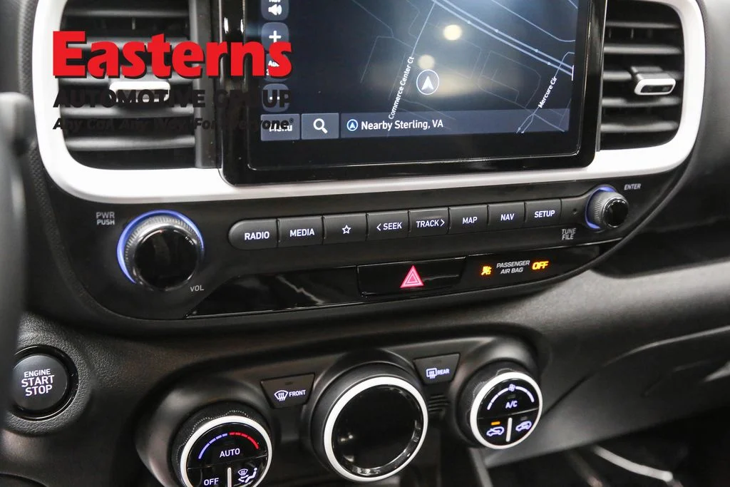 Used 2023 Red Hyundai Limited image 20
