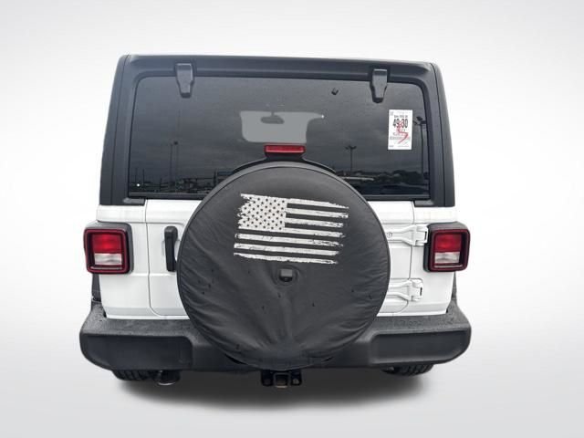 Used 2023 White Jeep Sport S image 3