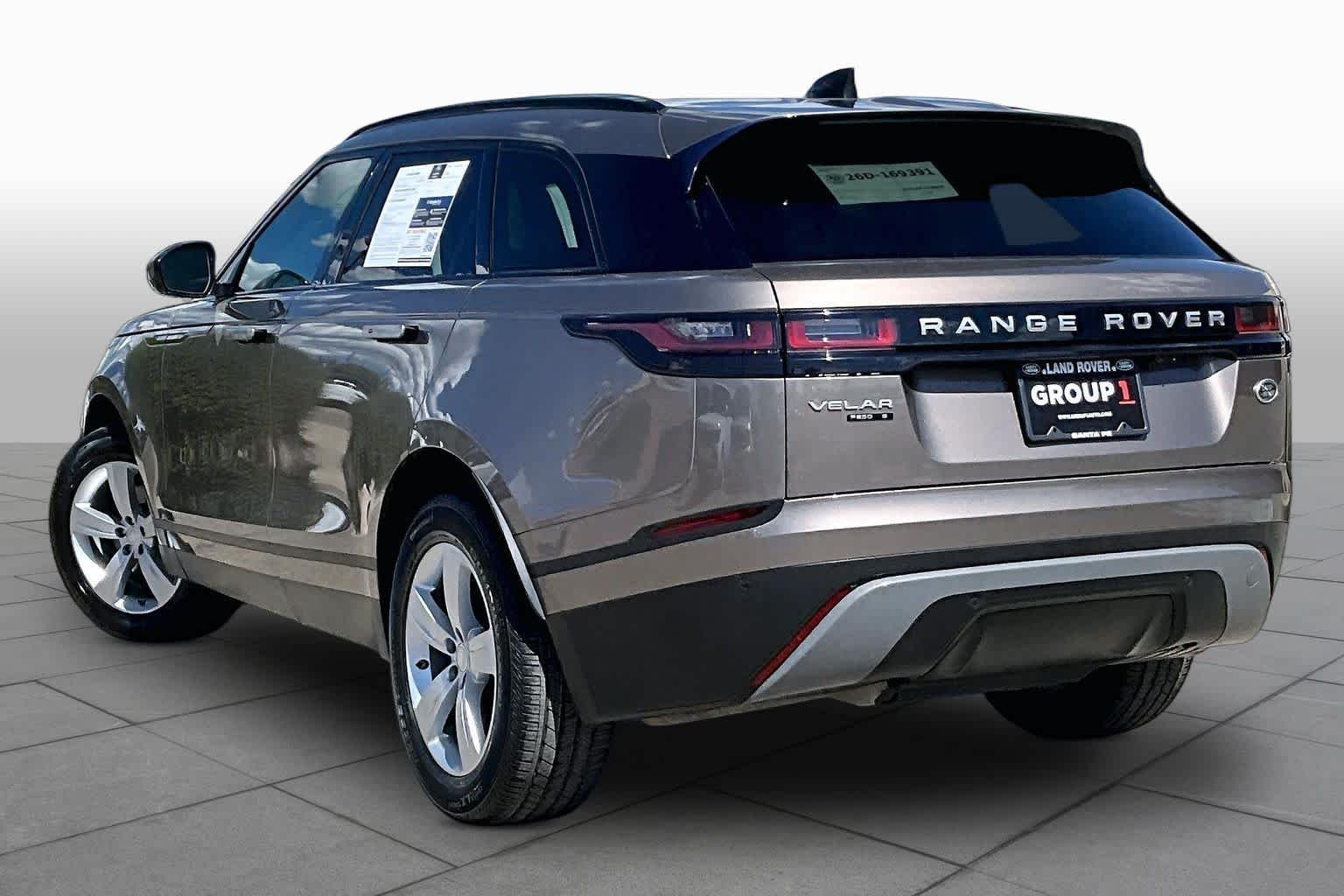 Used 2019 Kaikoura Stone Metallic Land Rover S image 12