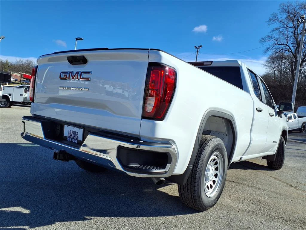 New 2026 Summit White GMC Pro image 19