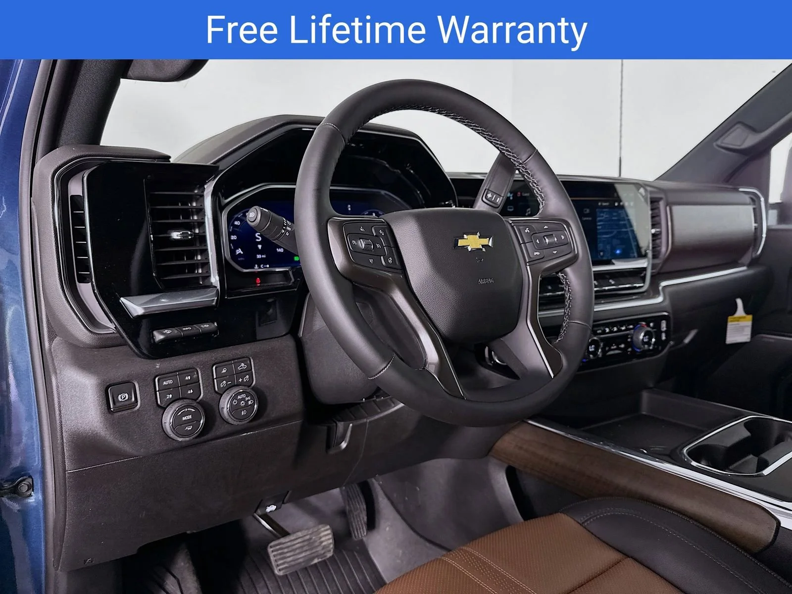 New 2026 Lakeshore Blue Metallic Chevrolet High Country image 10